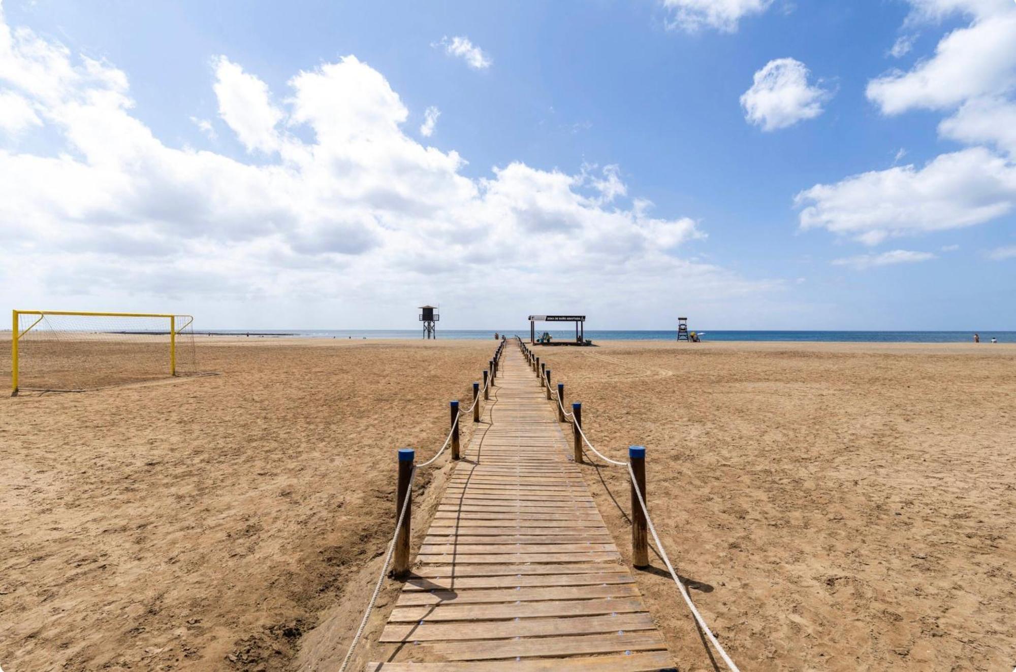 Habitaciones Privadas Cerca De La Playa Y Aeropuerto En Casa Compartida Con Otros Huespedes ปลายาออนดา ภายนอก รูปภาพ